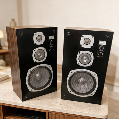 Hitachi HS-530 Rare Vintage MINT 3-Way Speaker System Hi-Fi