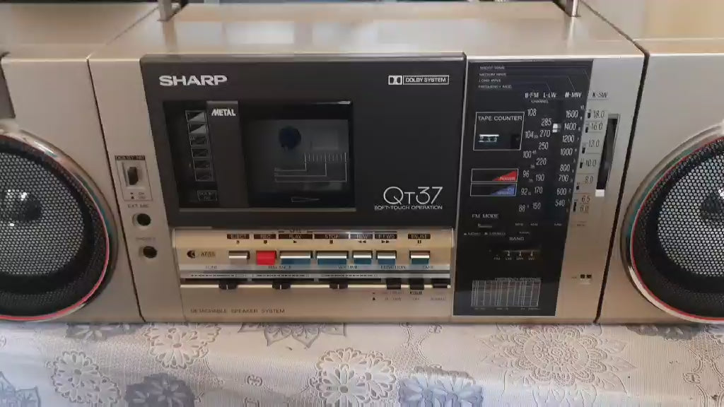 Sharp QT-37 Rare Vintage Mint Collectible Japan Boombox Getto blaster Warranty